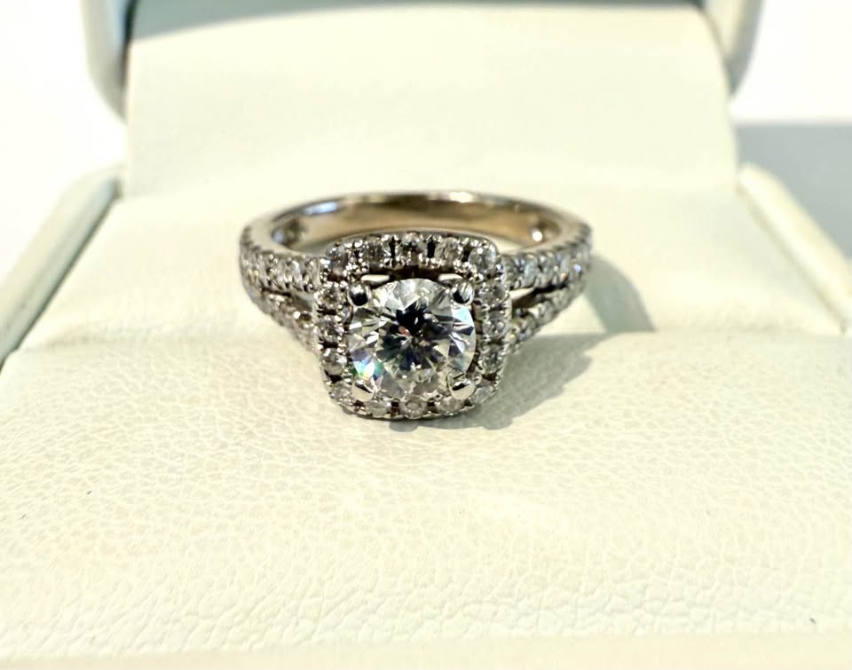 GIA Certified Natural Diamond Halo Engagement Ring G-SI2 - 14k Gold