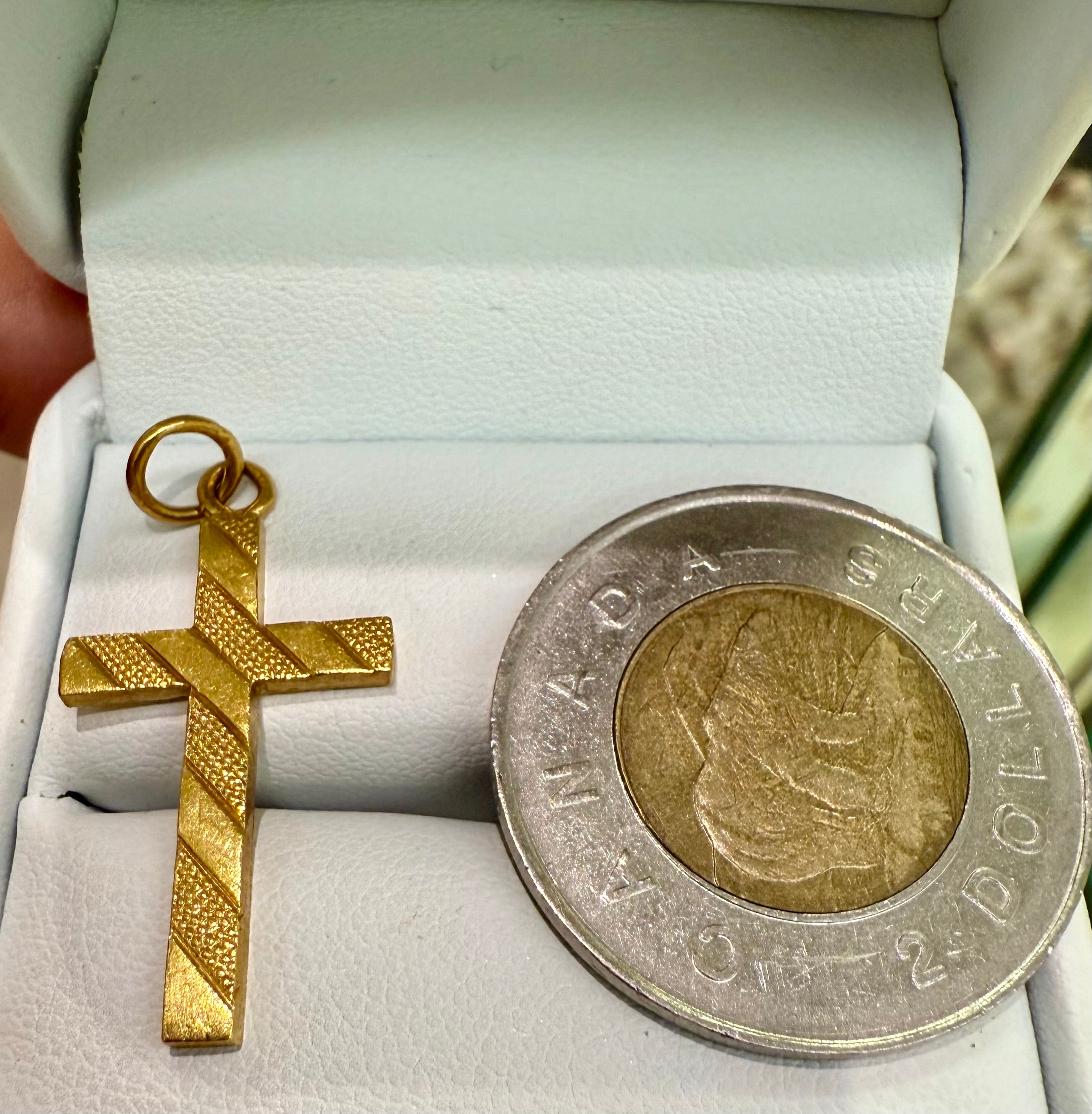 24 karat yellow gold Cross 1”x0.5”