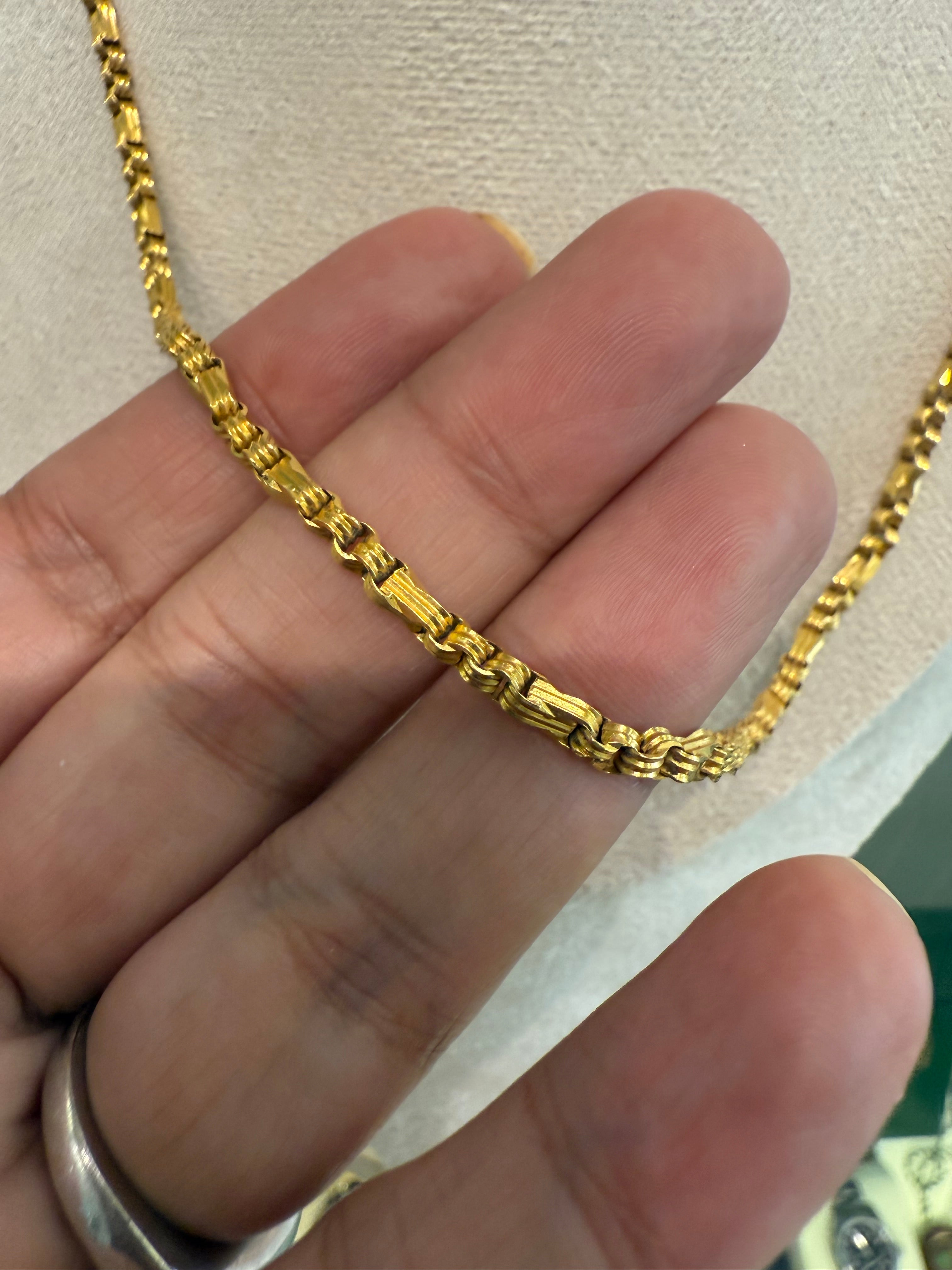 Beautiful Dubai Gold 22karat Solid 24.2 grams 26” handmade chain stamped and tested
