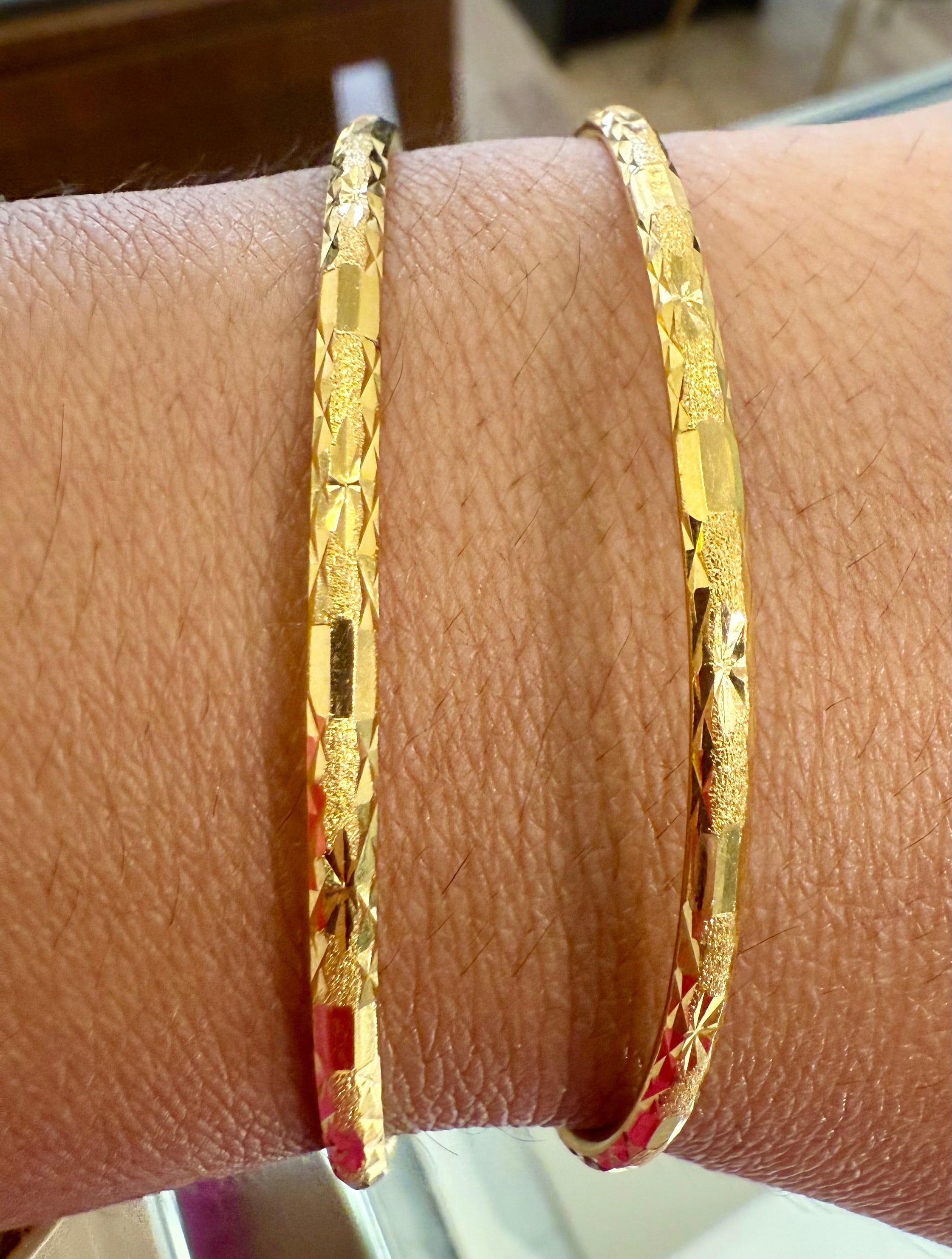 22karat Solid Gold Bangles 7.5 grams