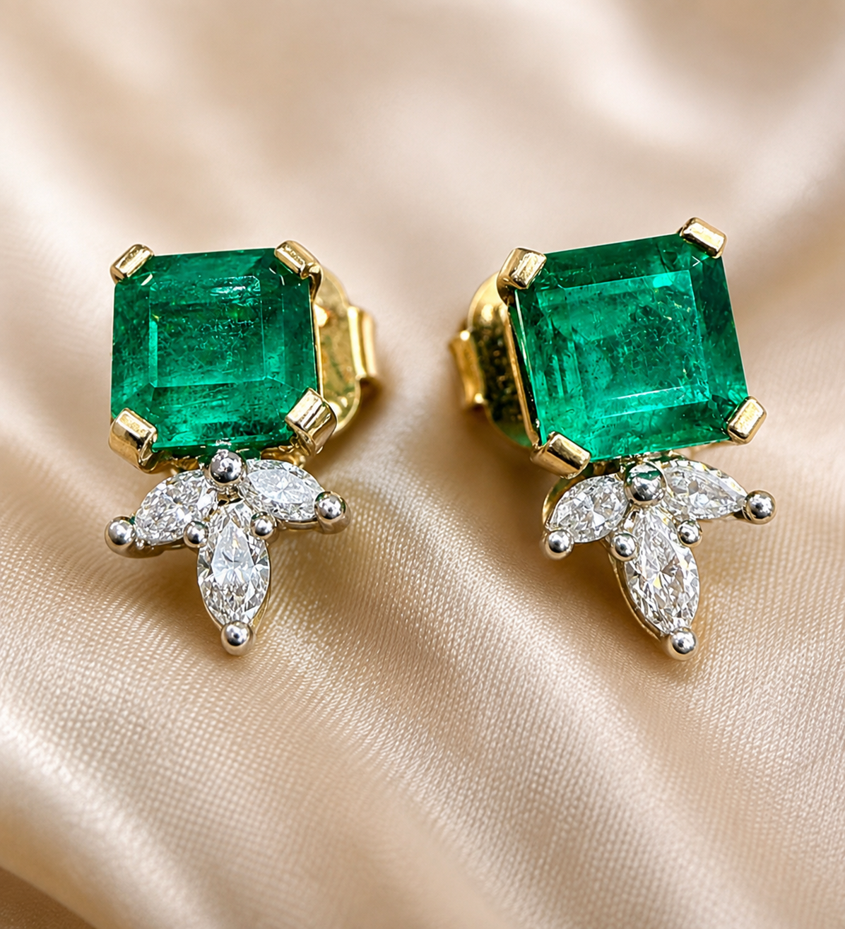 18 Karat Natural Emeralds and Diamonds Studs 1.50CTw