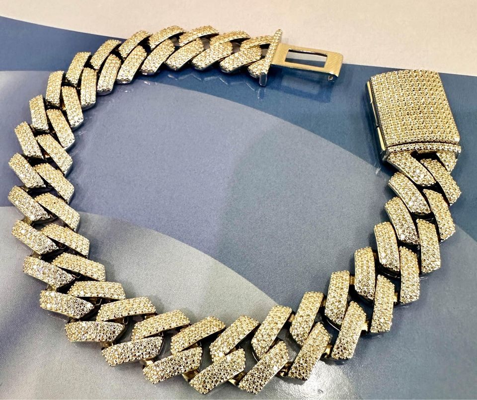 Iced 12mm Cuban Bracelet 8” , 52grams