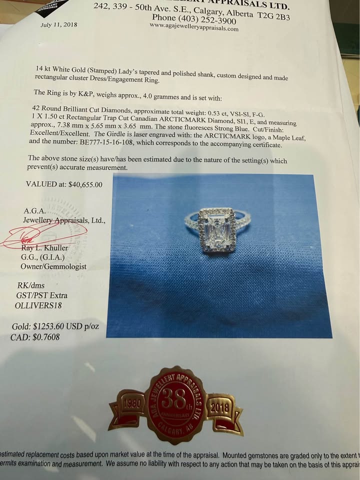Canadian Diamond Engagement Ring 1.50carat centre in E-SI1 + 0.53CTW VS1-F