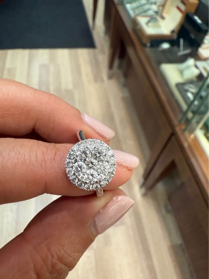 Natural Diamond 1.00CTW Cluster Style Engagement Ring in 14k White Gold