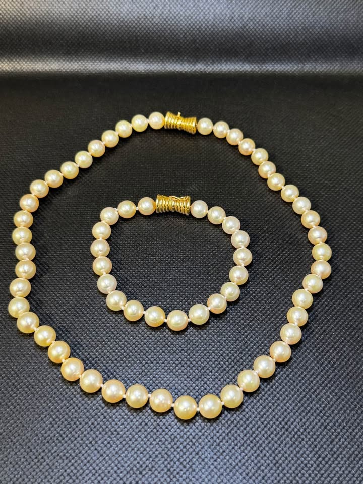 Natural Fresh Water Pearls set of 18” Necklace and 7” Bracelet 14k Heavy Clasp