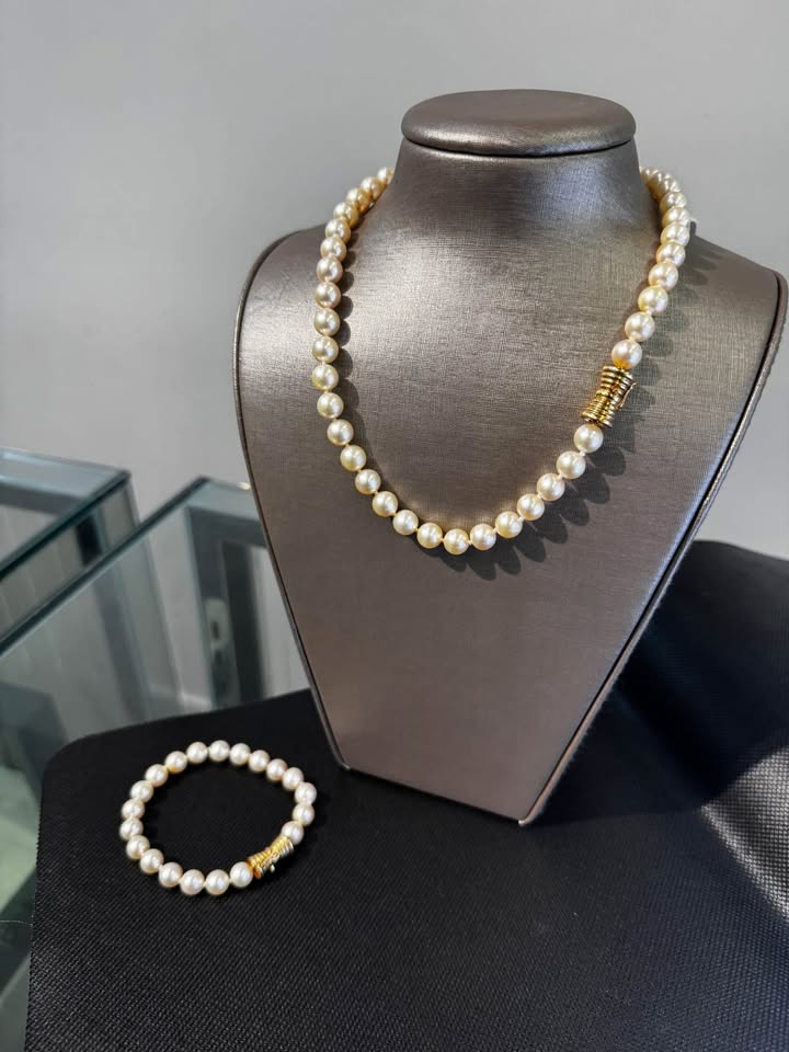 Natural Fresh Water Pearls set of 18” Necklace and 7” Bracelet 14k Heavy Clasp