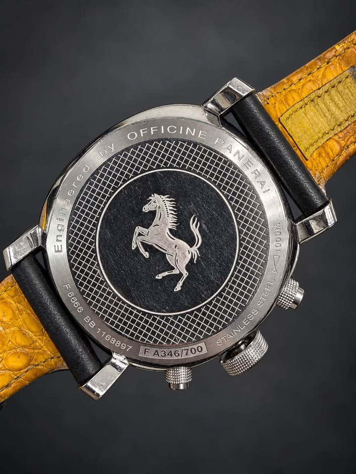 Panerai - Ferrari Granturismo Chronograph FER00011, 45mm , 2008 Automatic Movement