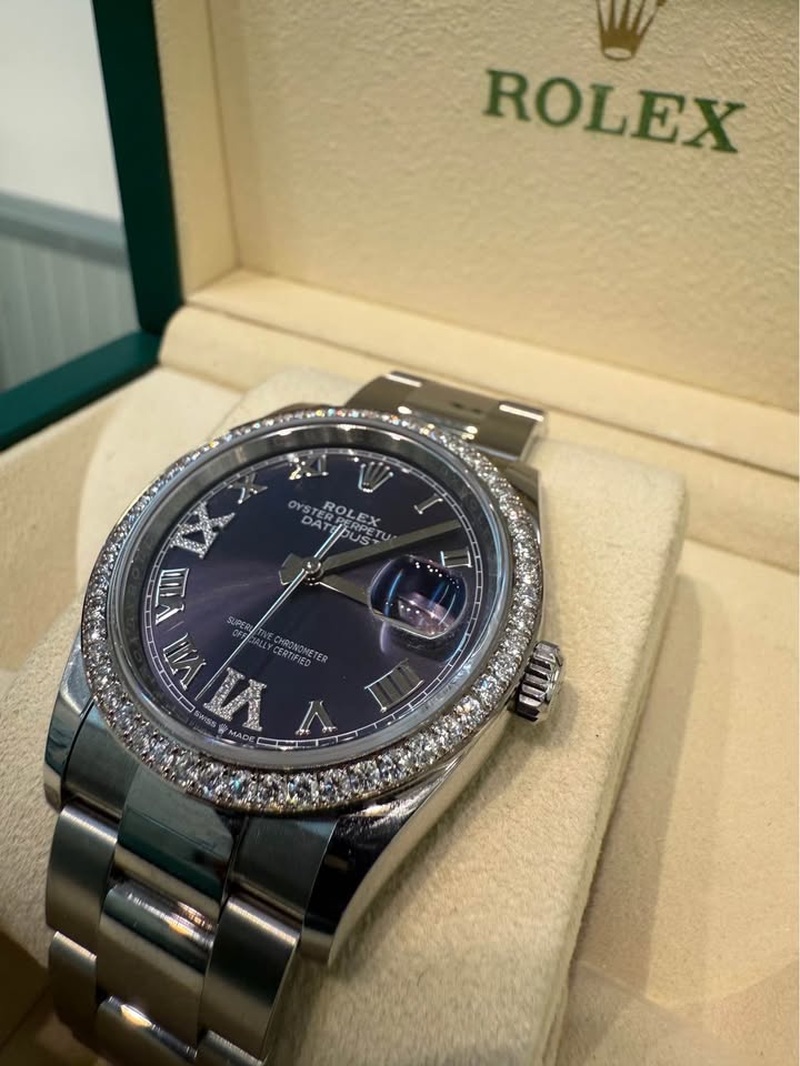 Rare Find Rolex Datejust Diamond Bezel Aubergine Diamond dial - Full Set Ref#126284RBR -2020