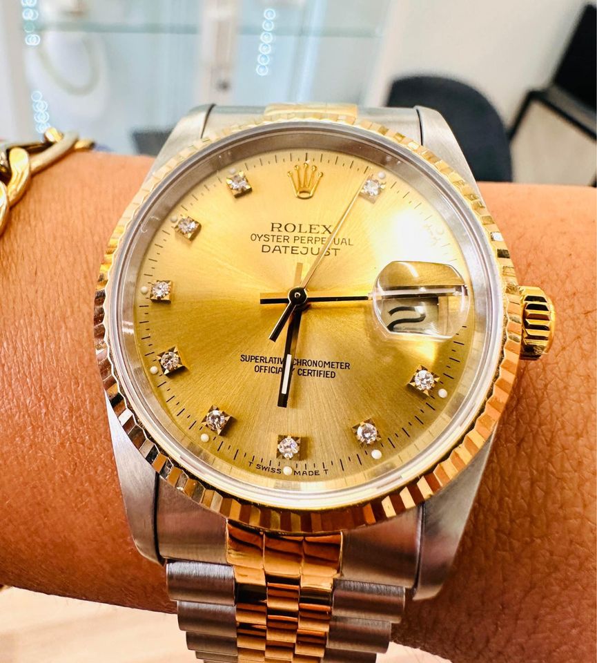 Rolex 18k 36mm Jubilee Datejust Champagne Diamond Dial Watch