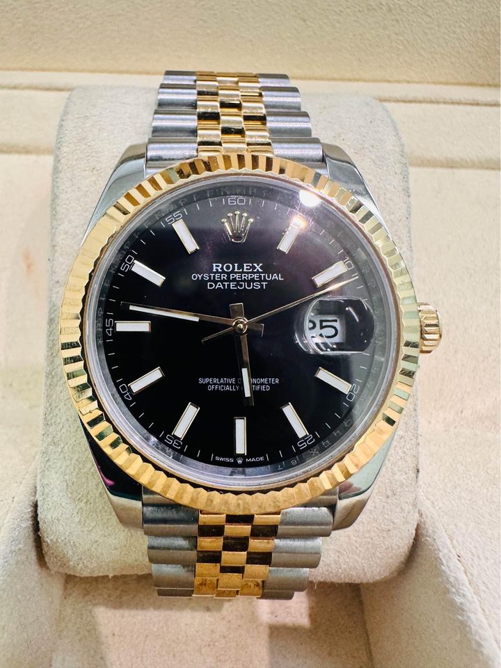 Rolex 2019 Like new Datejust 41mm , Original Papers and Box