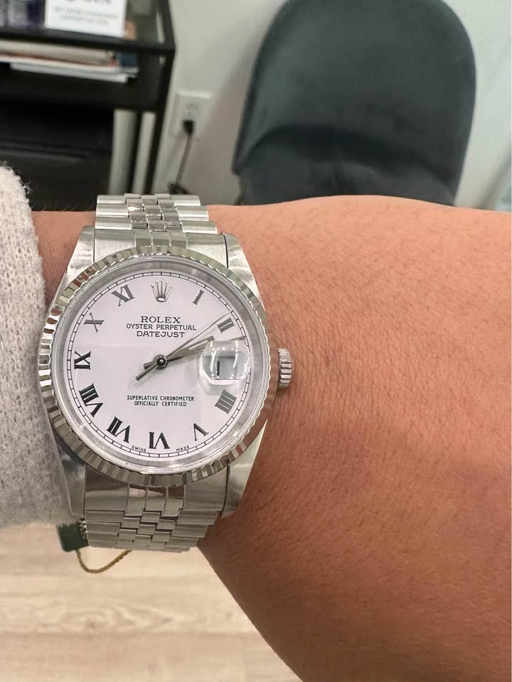 Rolex Datejust White Gold Roman Numeral Fluted Bezel unisex Watch - 31mm, Mint Condition