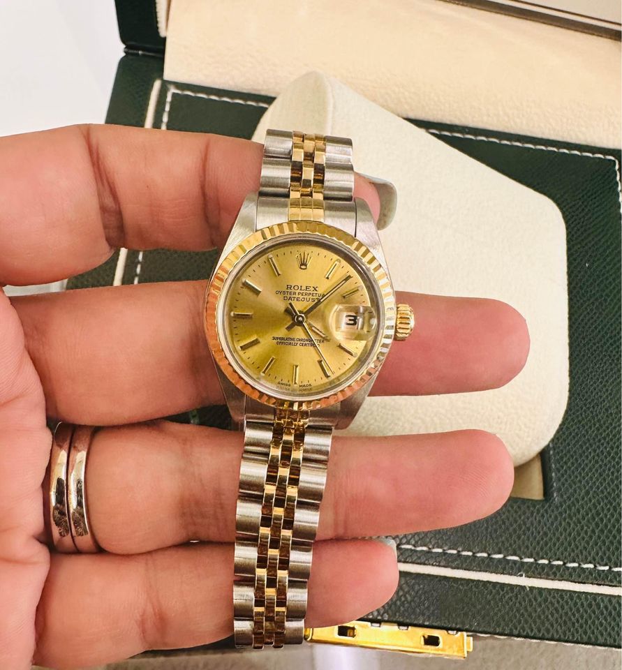 Rolex Ladies Oyster Perpetual Datejust 18k, 26mm