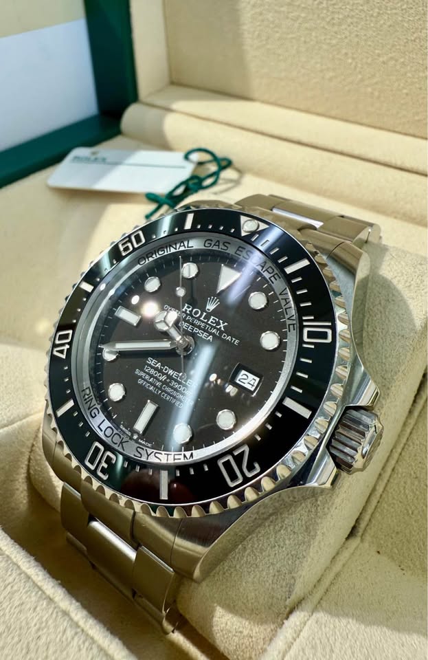Rolex Deepsea Mint Condition -44mm , 2021 Full Set Model#126660
