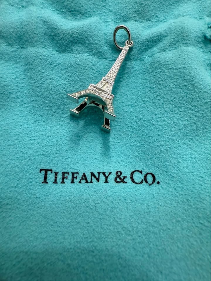 Tiffany & Co Eiffel Tower Pendant