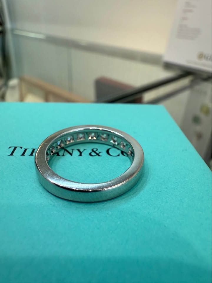 Tiffany&Co Natural Diamonds Platinum Chanel Set Band 1.00CTW