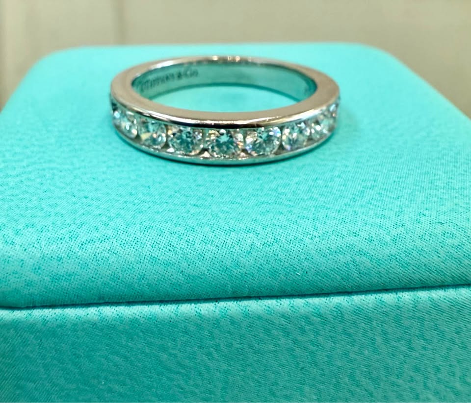 Tiffany&Co Natural Diamonds Platinum Chanel Set Band 1.00CTW