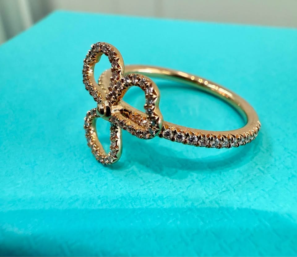 Tiffany & Co Paper Flower 18k &Natural Diamonds Ring