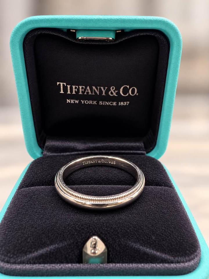 Tiffany & Co Platinum 950 Milgrain band 3mm size 7