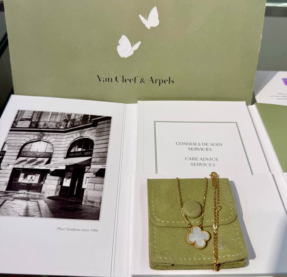 Van Cleef & Arpels Alhambra 1 Motif MOP Necklace