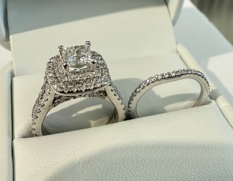Vera Wang Love 14Karat Natural Diamonds wedding set 2.28CTW Double Halo