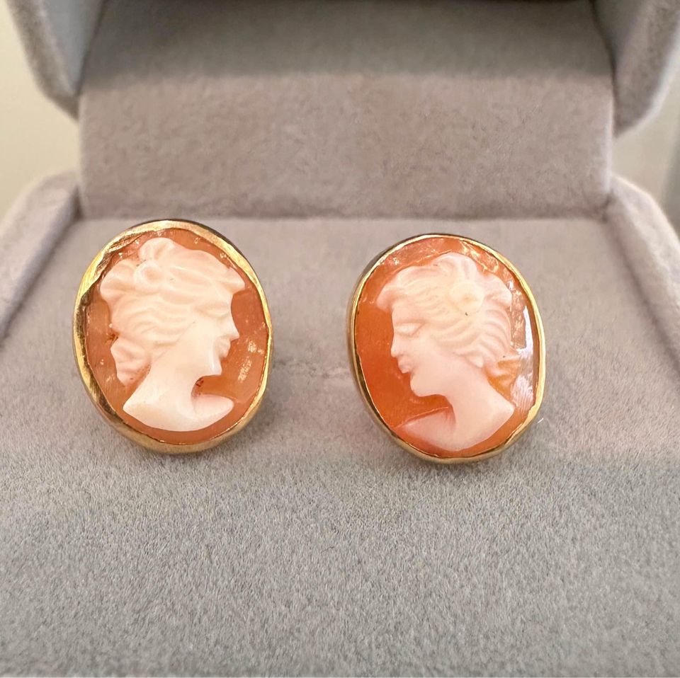 Vintage 10 Karat Yellow Gold Studs with Hand Carved Shell Cameo with Female Silhouette