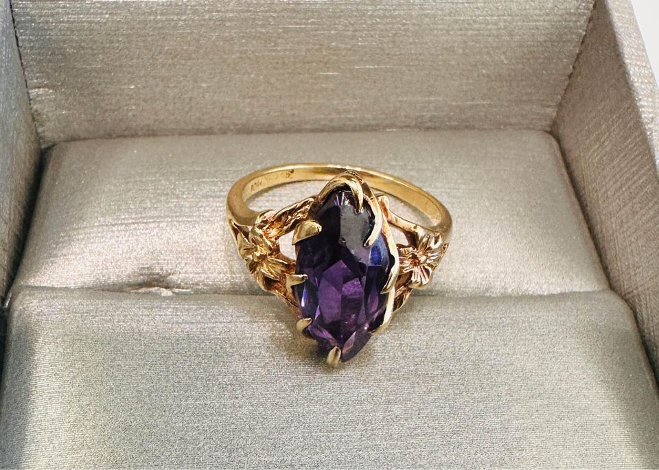 Vintage Natural Amethyst Marquis Shape Ring 3.00carats